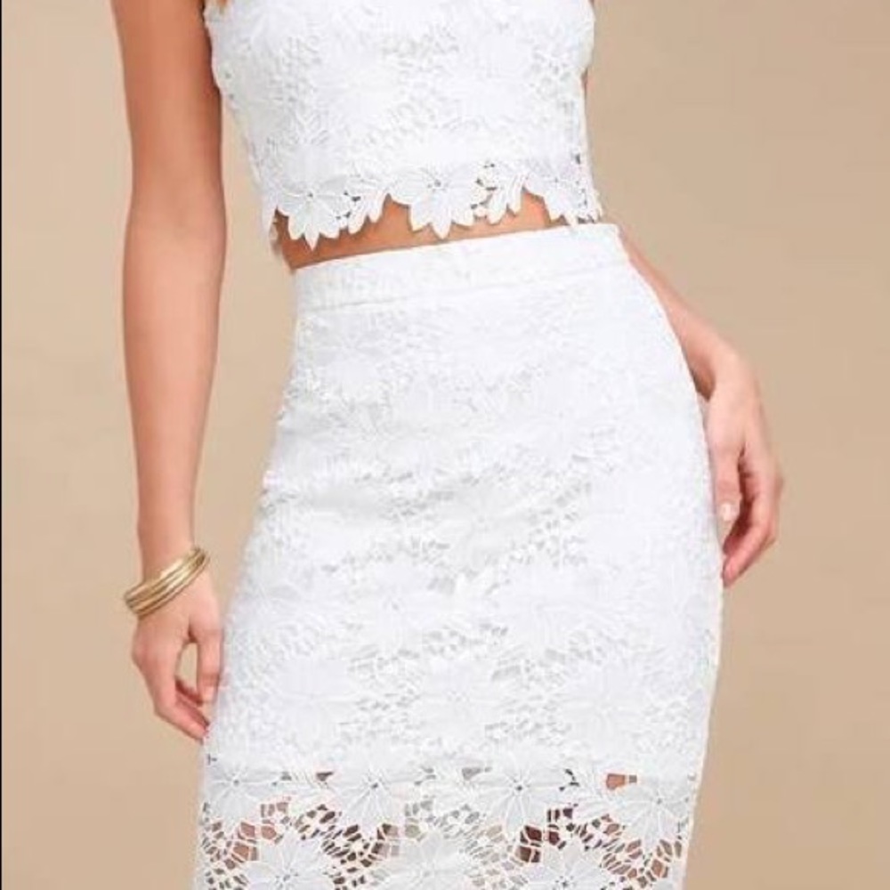 NWT Look at me Wow Lulu's White Lace Two Piece Set